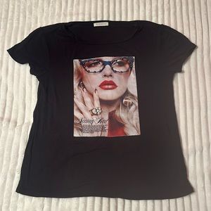 Exclusive fashion Tshirt